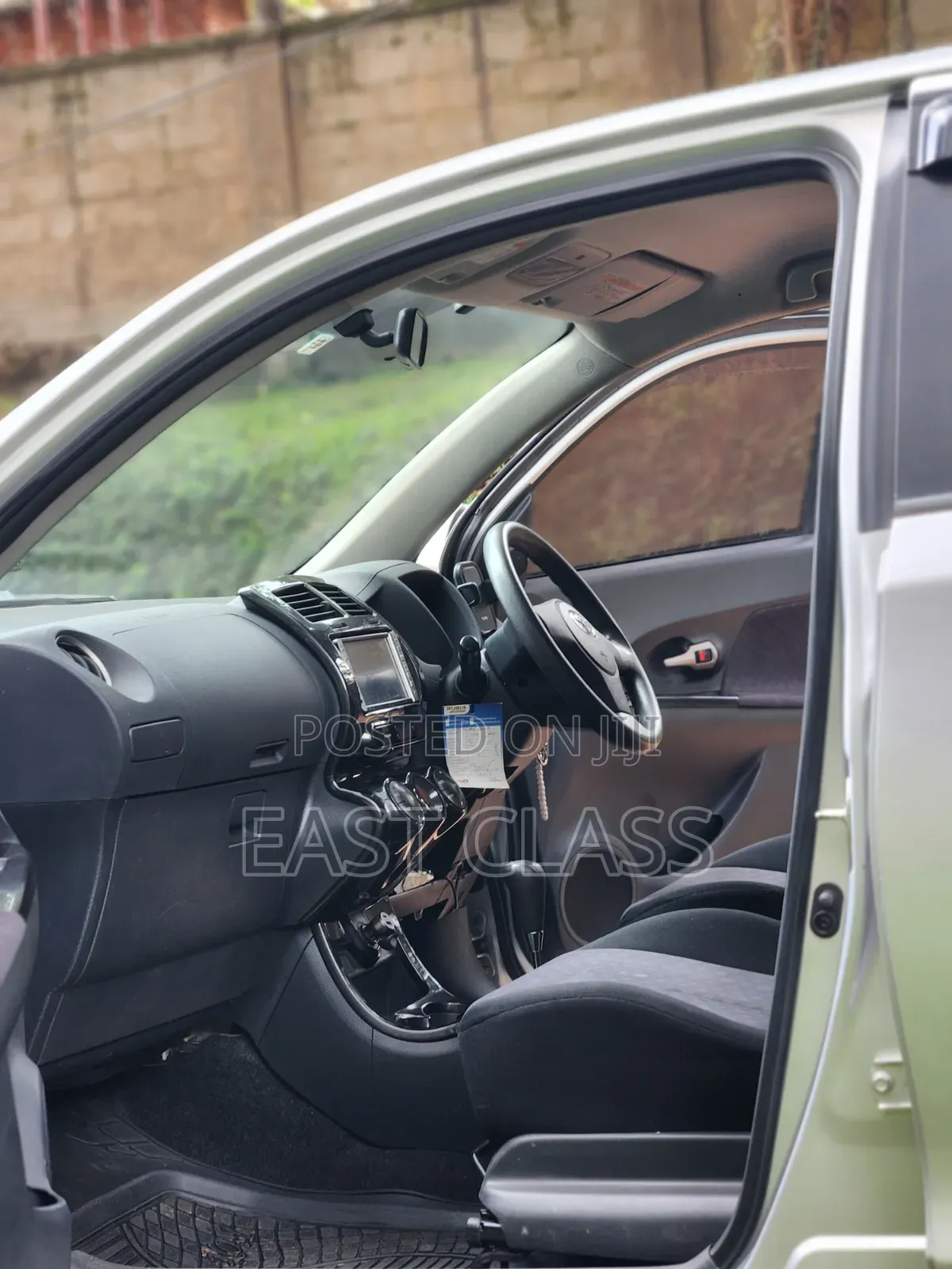 Toyota IST 2008 Silver