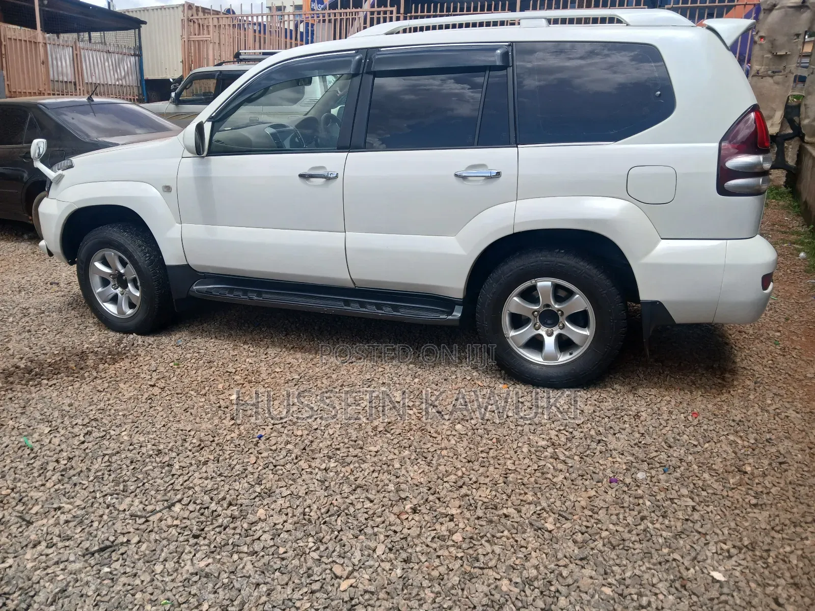 Toyota Land Cruiser Prado 2007 White