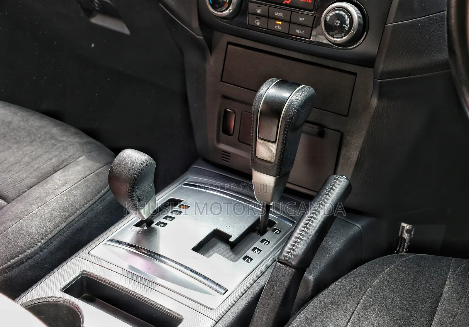 Mitsubishi Pajero 2013 White