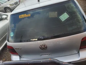 Volkswagen Golf 2001 Silver