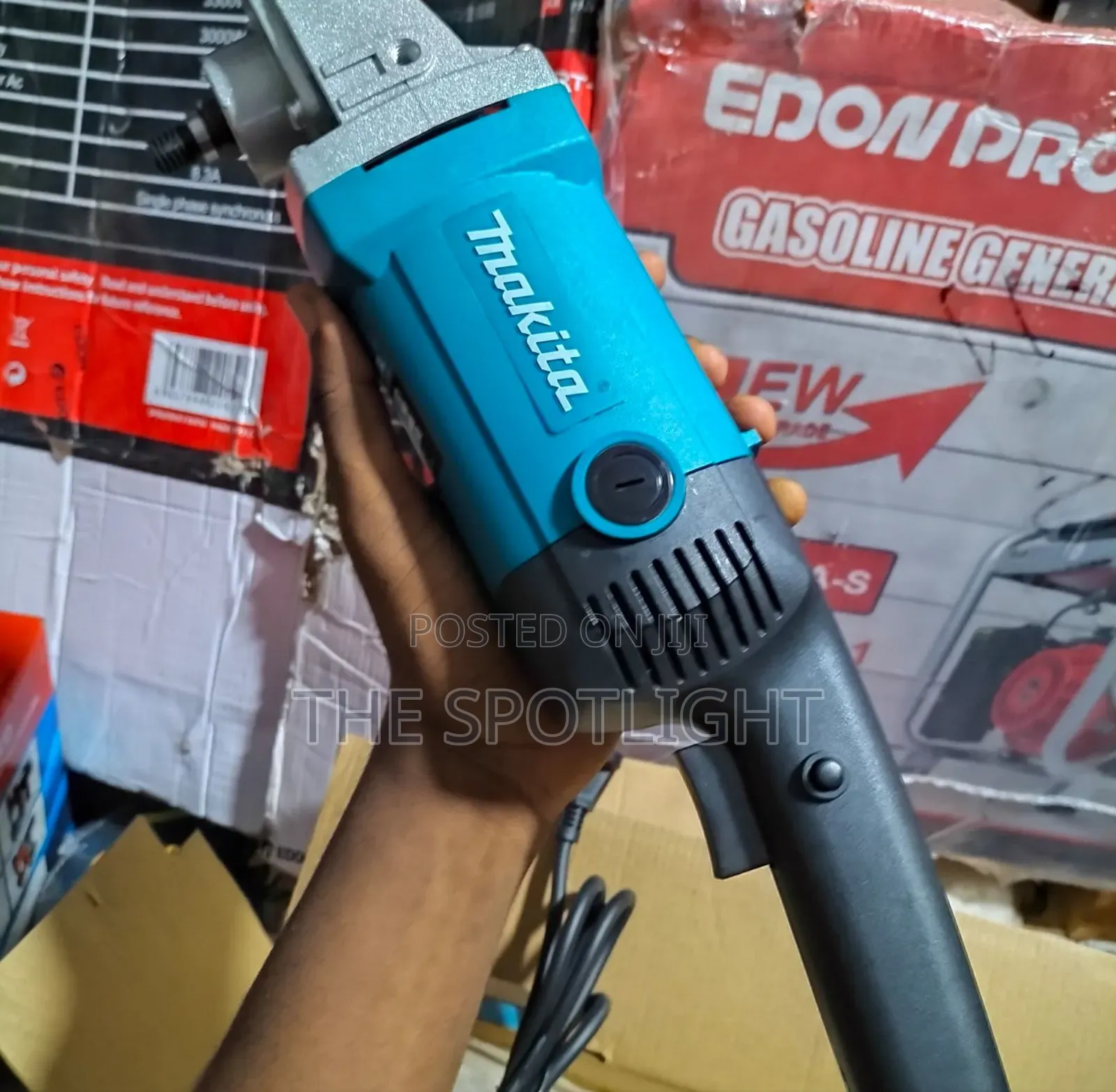 Makita Grinder Medium Size