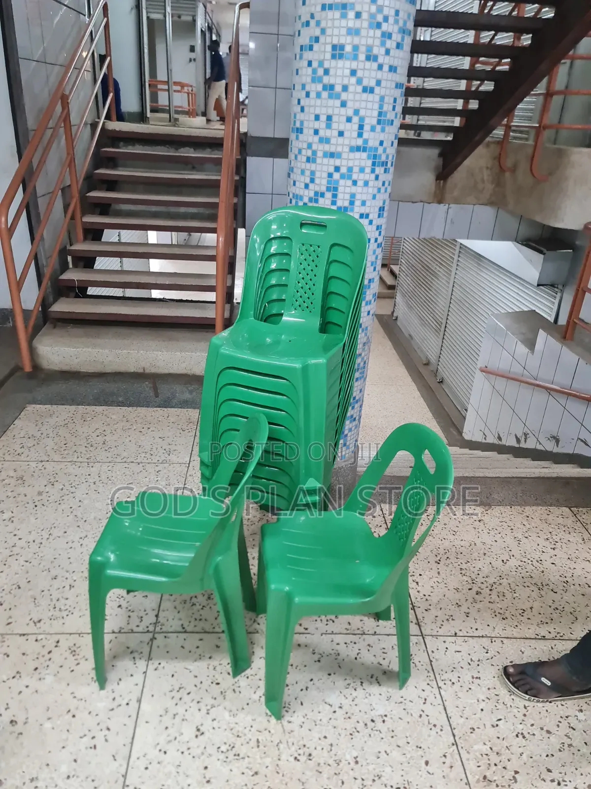 Accent Green Plastic Chairs Plastic Chairs