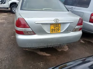 Toyota Mark II 2004 Silver
