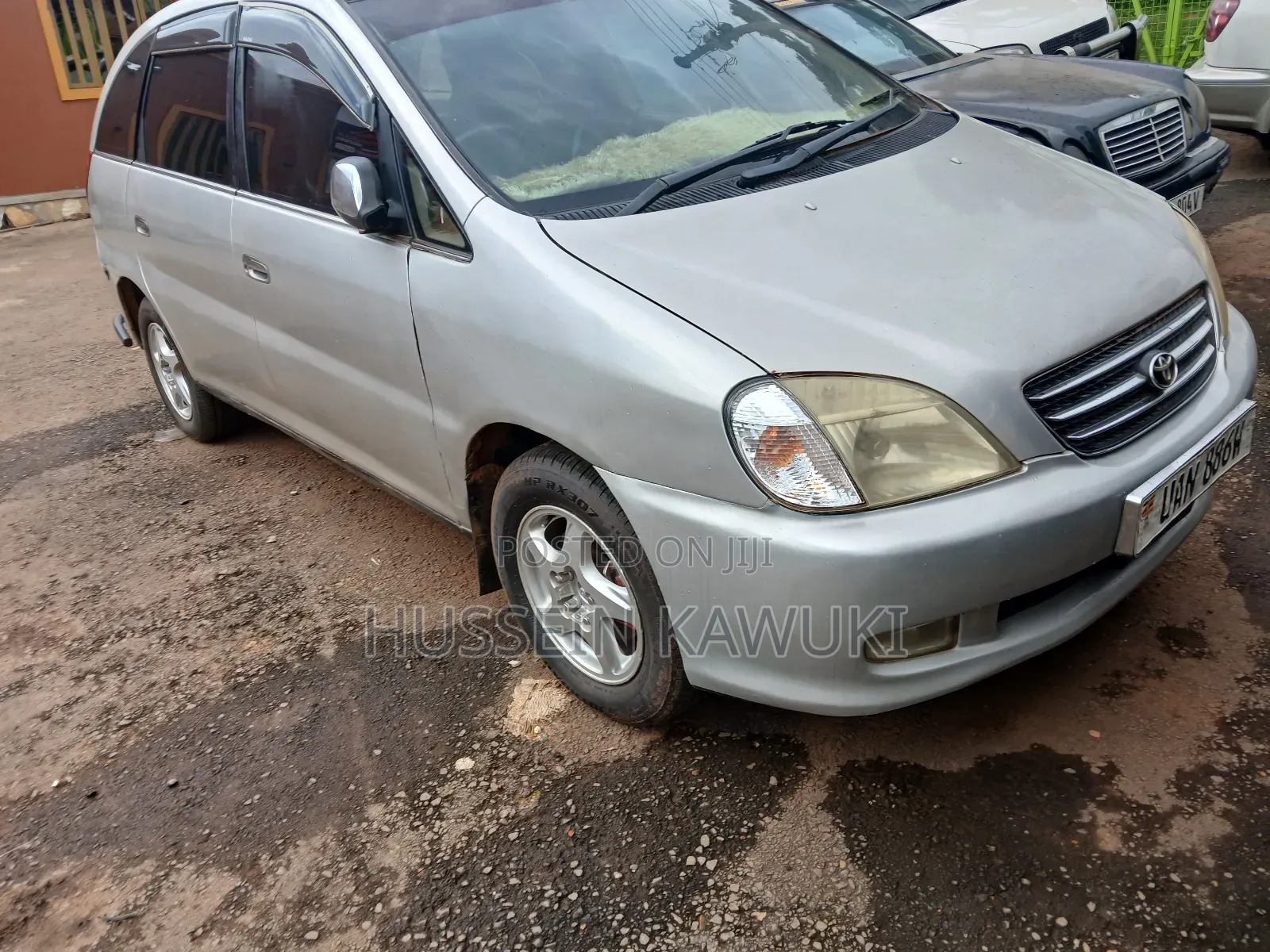 Toyota Nadia 2003 Silver