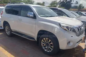 Toyota Land Cruiser Prado 2018 White