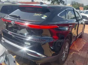 Toyota Harrier 2020 Black