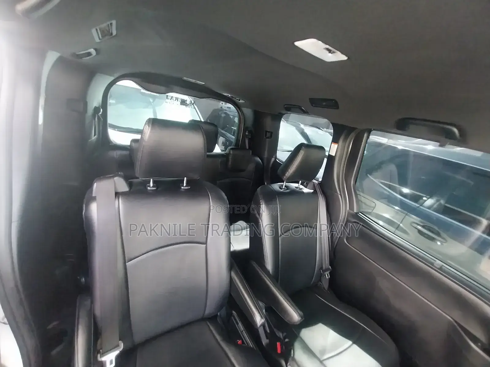 Toyota Noah 2017 White