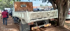 Isuzu Juston