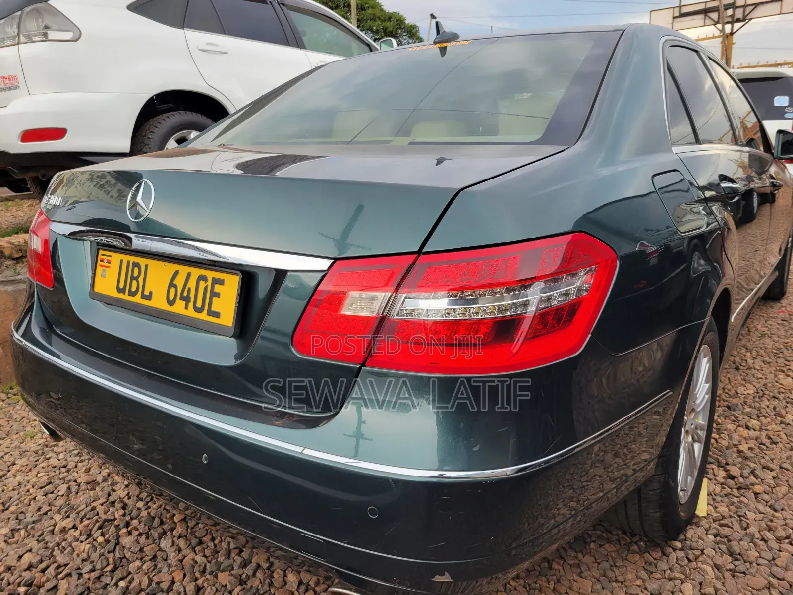 Mercedes-Benz E300 2011 Green