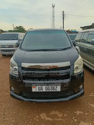 Toyota Noah 2009 Black