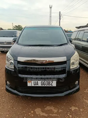Toyota Noah 2009 Black