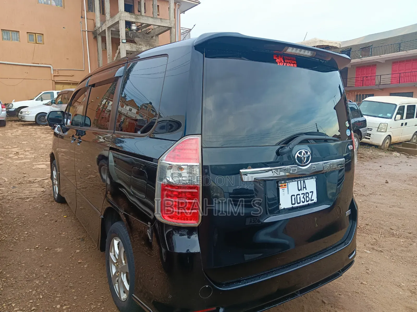 Toyota Noah 2009 Black