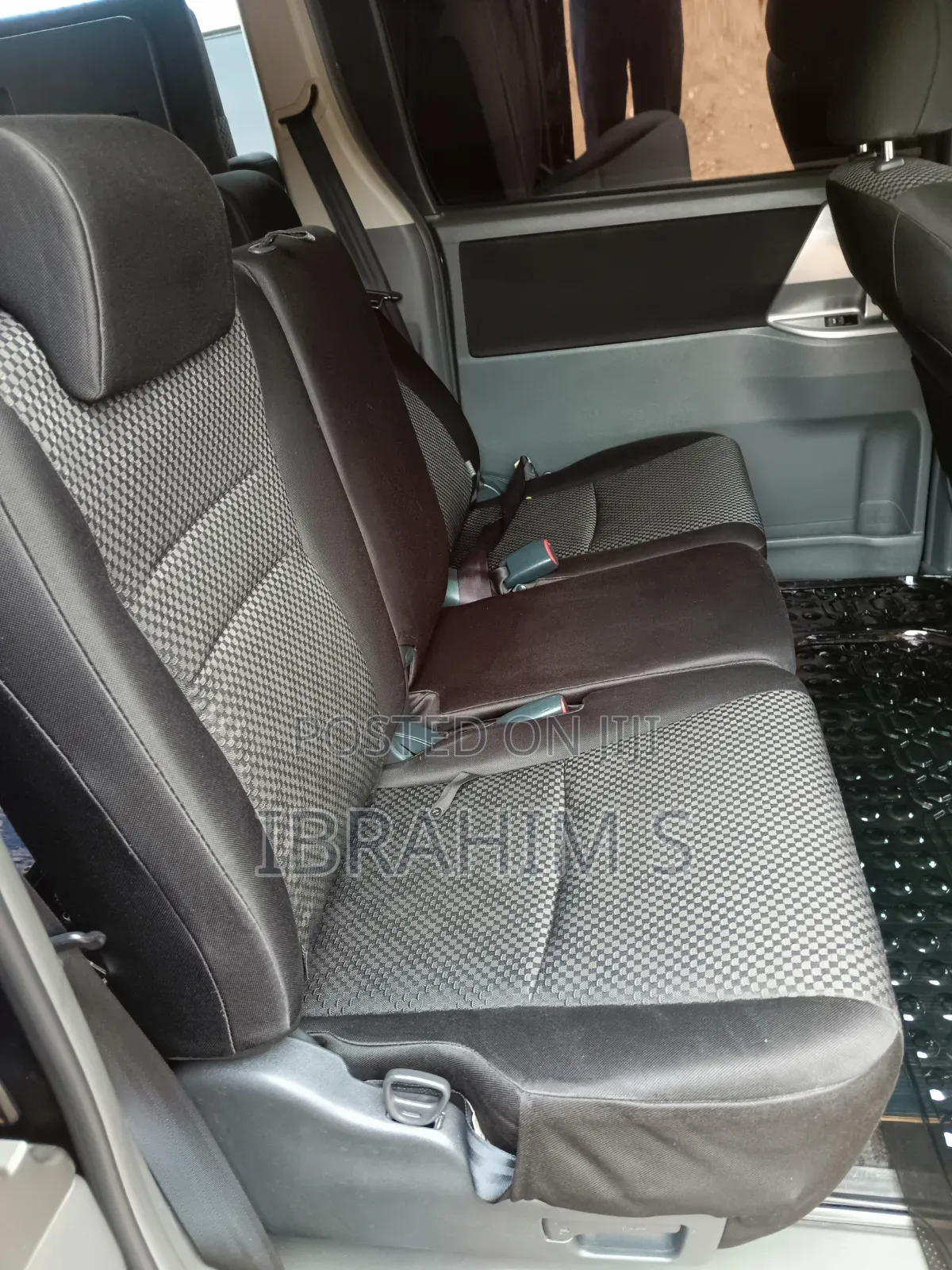 Toyota Noah 2009 Black