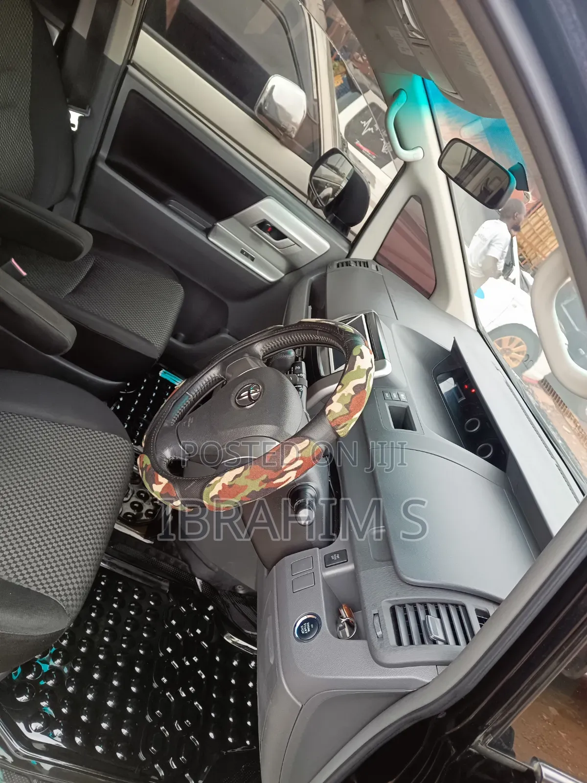 Toyota Noah 2009 Black