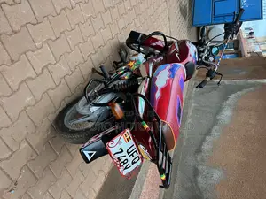 Bajaj CT 125X 2023 Red