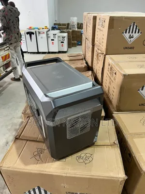 2000e Interstellar Lithium Battery Kit Power Station