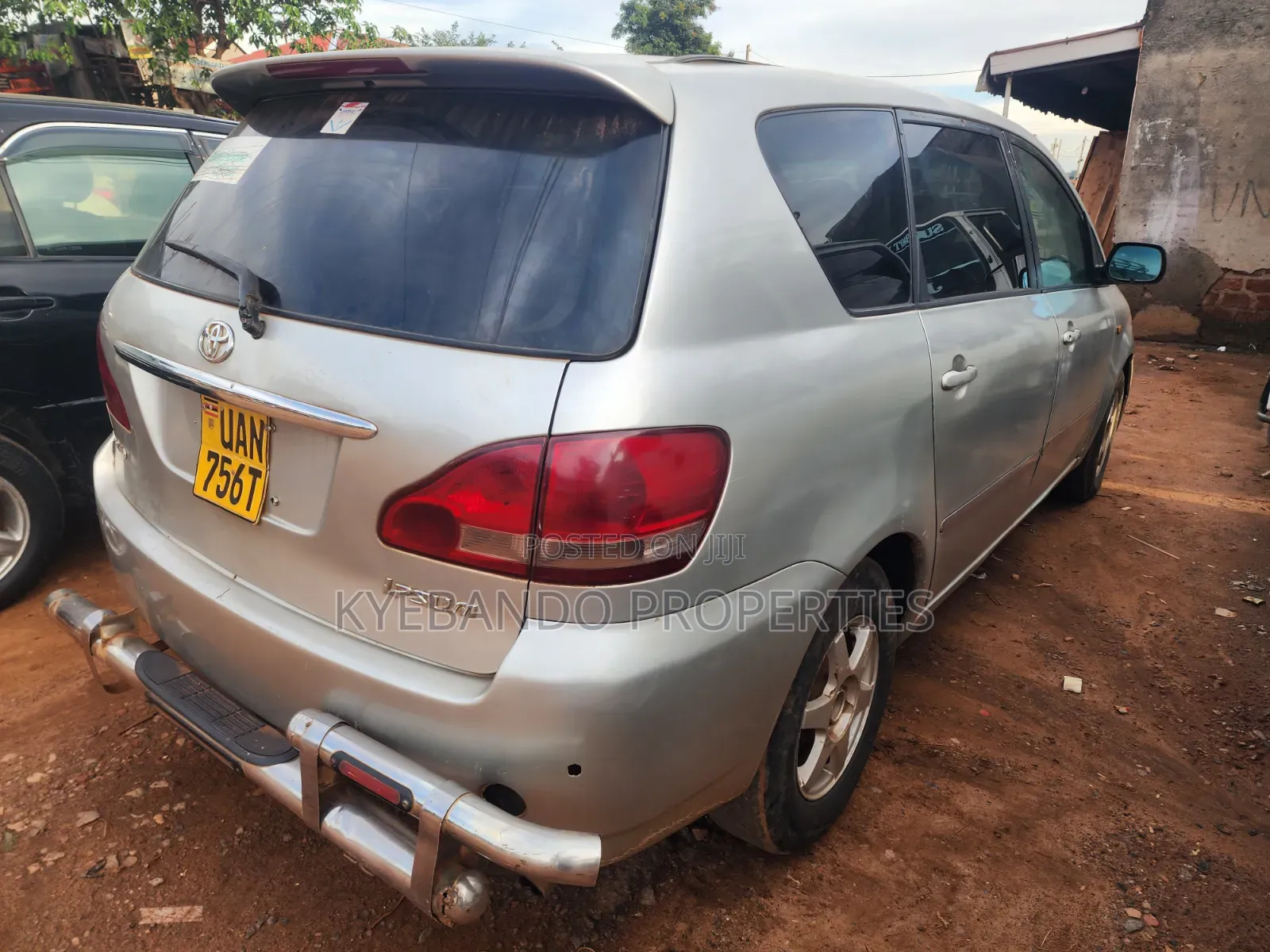 Toyota Ipsum 2000 Silver