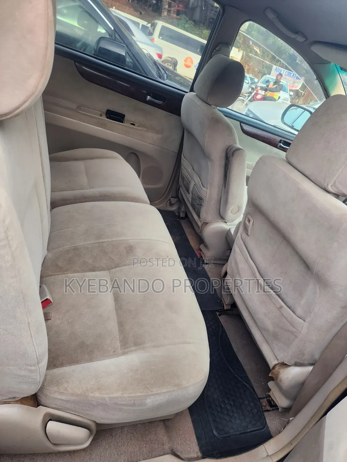 Toyota Ipsum 2000 Silver