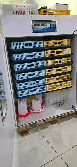 1056 Original Good Quality Automatic Imported Egg Incubators