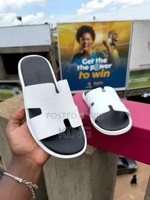 Hermes White Leather Sandals