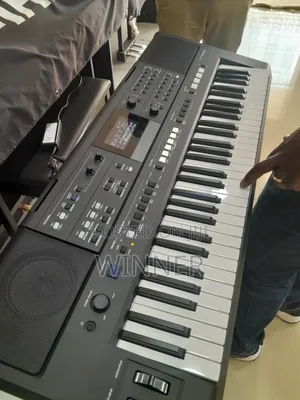 Yamaha Psre583