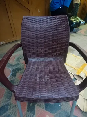 Noble Plastic Chair