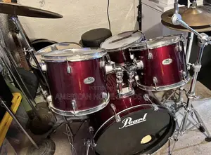 Orignal Pearl Usa 5- Piece Drum Set With All Hardware Cymbals Hi - Hat