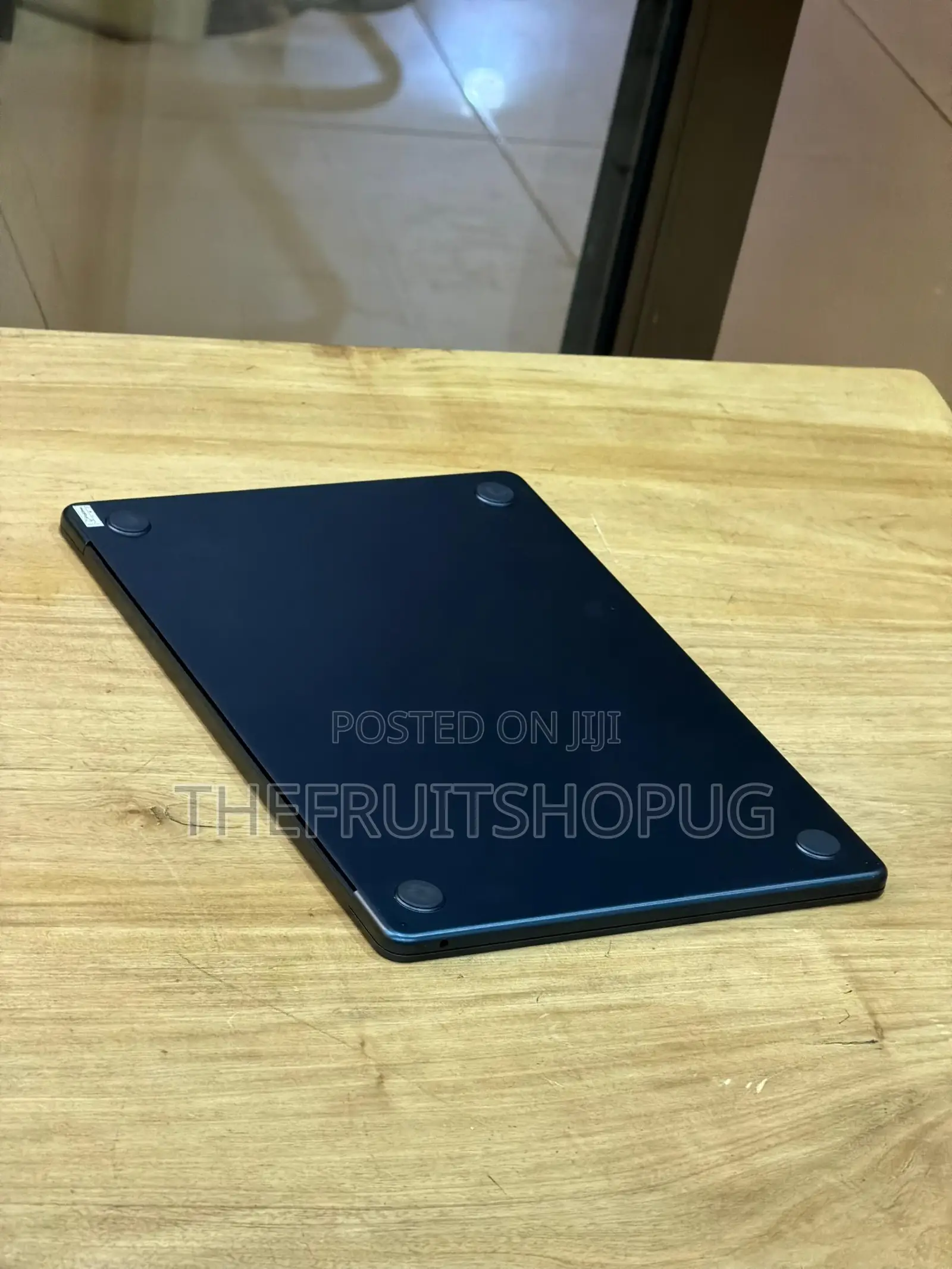 Laptop Apple MacBook Air 2023 M2 8GB Apple M2 SSD 256GB