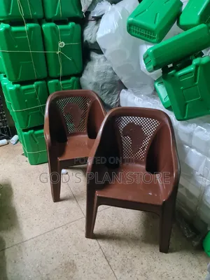M1009 Plastic Chairs Plastic Chairs With Armrest