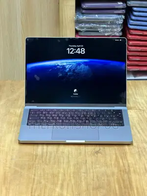 Laptop Apple MacBook Pro 2021 M1 16GB Apple M1 Pro SSD 512GB