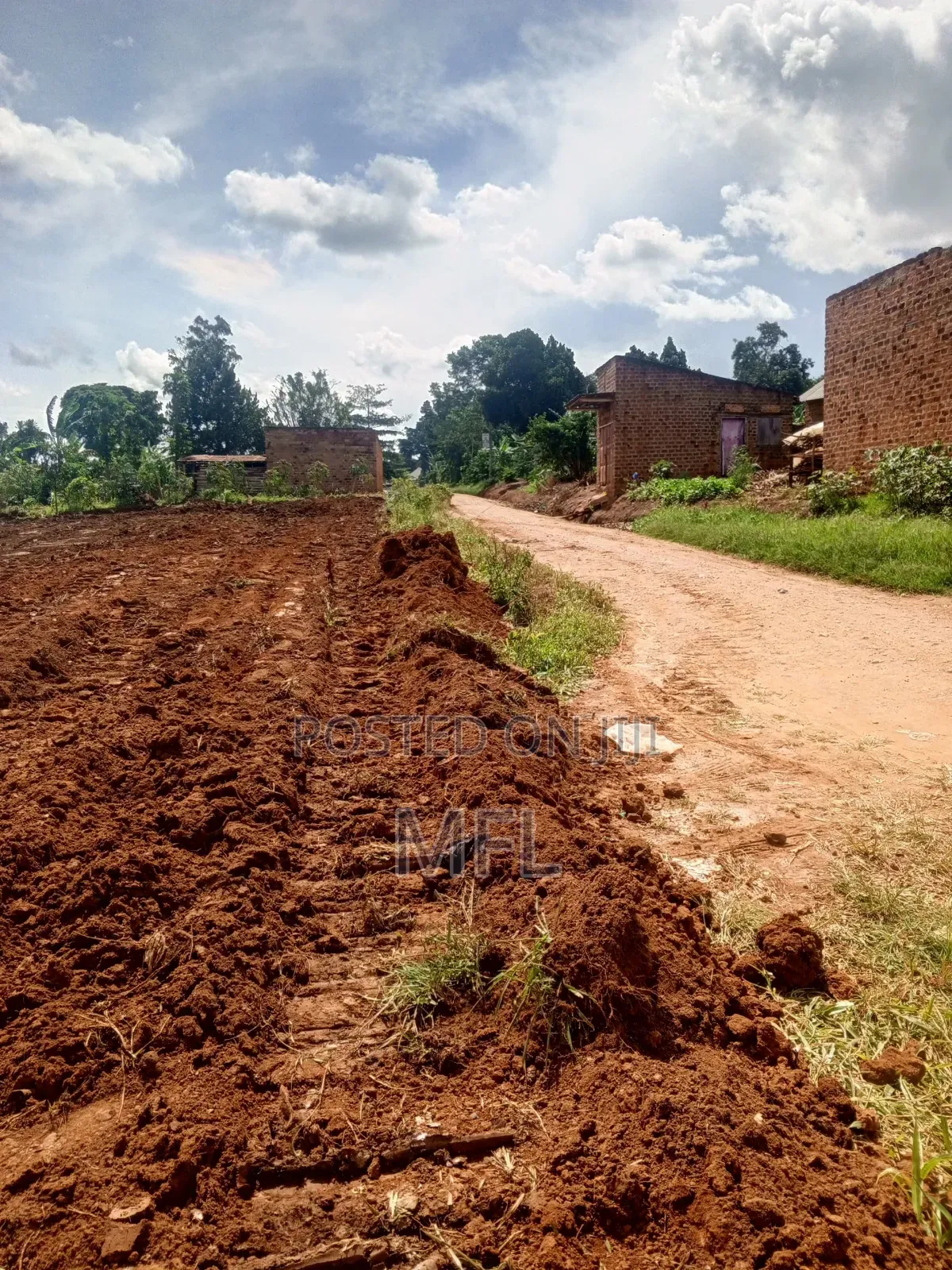 Namayumba Town Plots for Shops