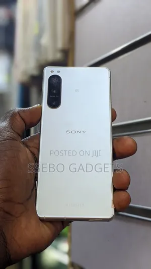 Sony Xperia 5 IV 128 GB Silver