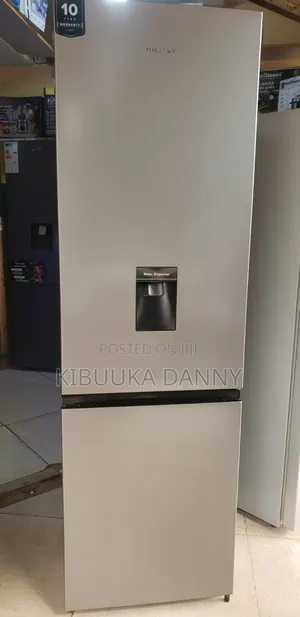 Hisence 341 Litres Fridge Defrost