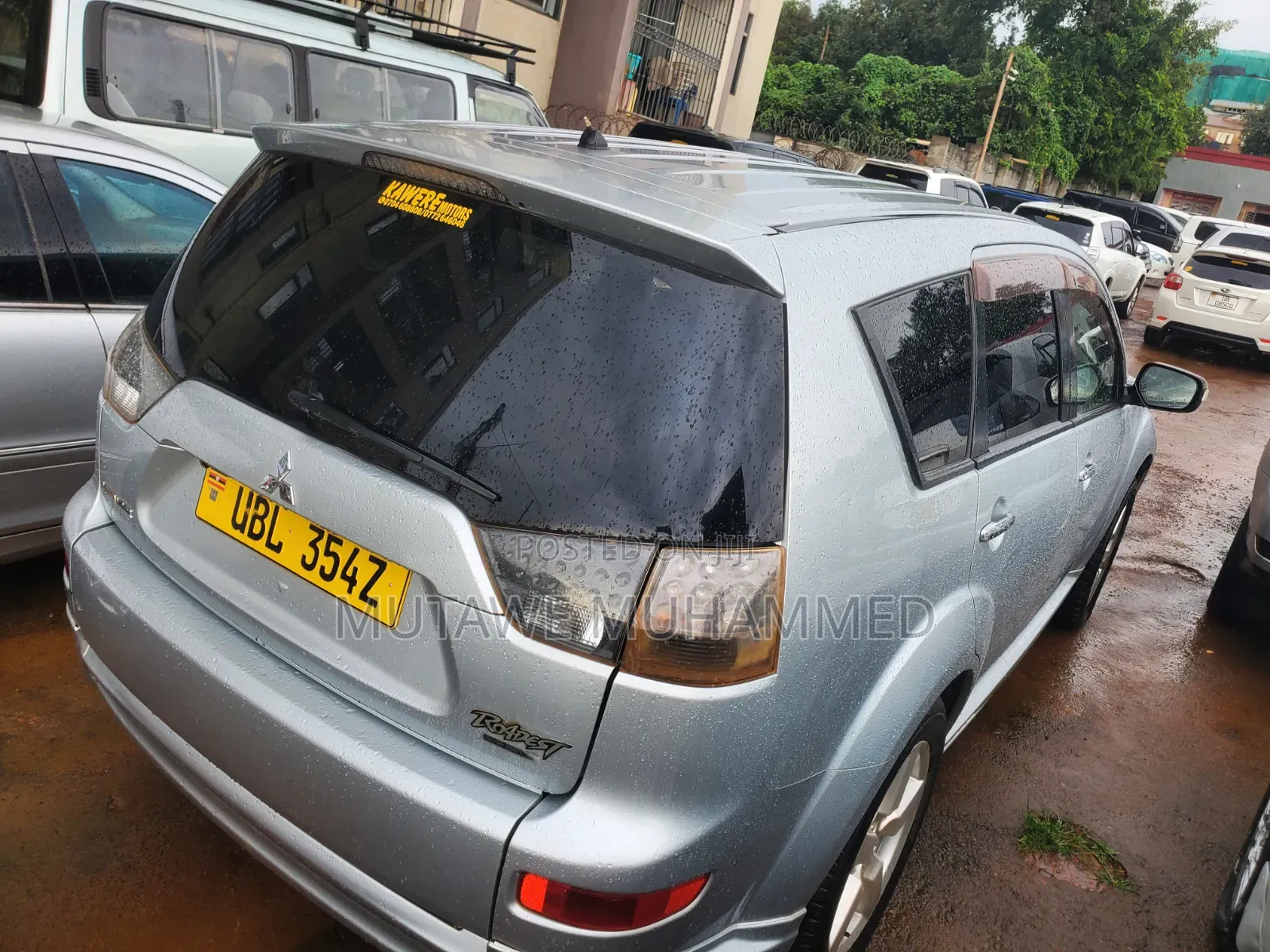 Mitsubishi Outlander 2010 Silver