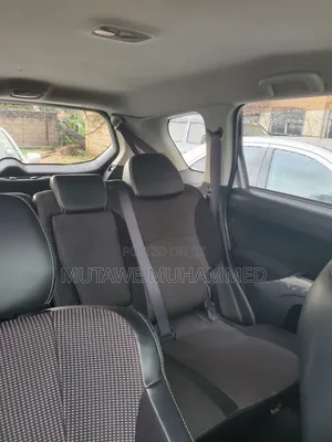 Mitsubishi Outlander 2010 Silver