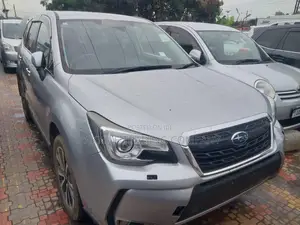 Subaru Forester 2017 Silver