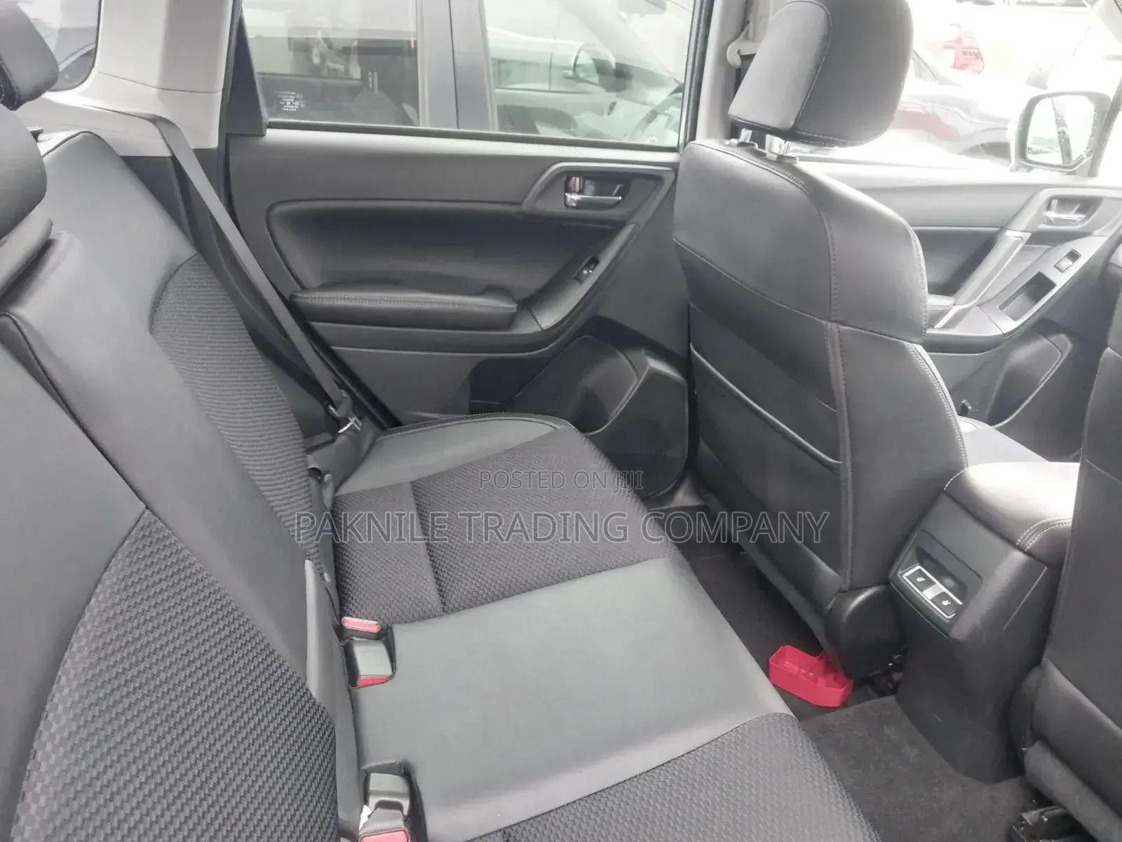 Subaru Forester 2017 Silver