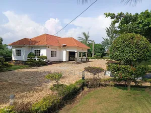 Furnished 4bdrm Bungalow in Entebbe, Central Division for sale