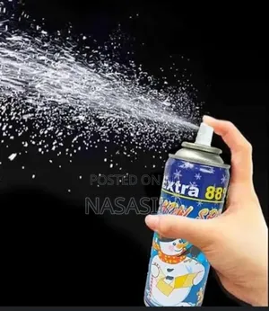 Snow Spray, Party Poppers