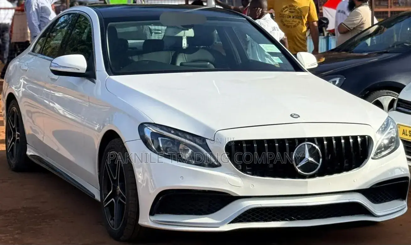Mercedes-Benz C200 2014 White