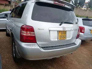 Toyota Kluger 2006 Silver