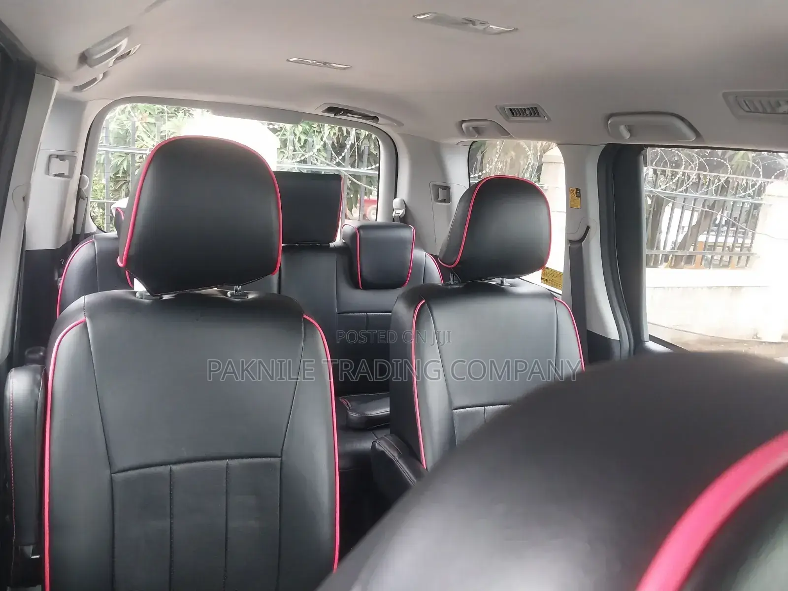 Toyota Noah 2012 Gray