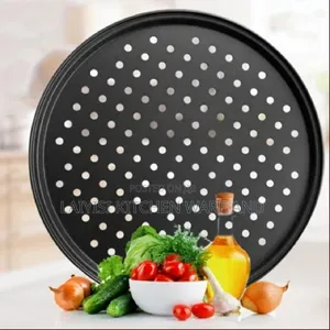 30cm Vented Pizza Pan With Holes Baking Tray Bakeware, Black.