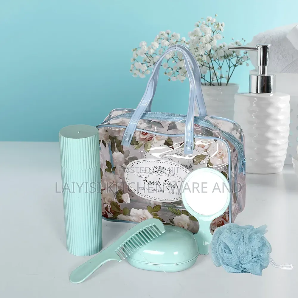 5-Piece Travel Kit: Bag With Hygiene Accessories