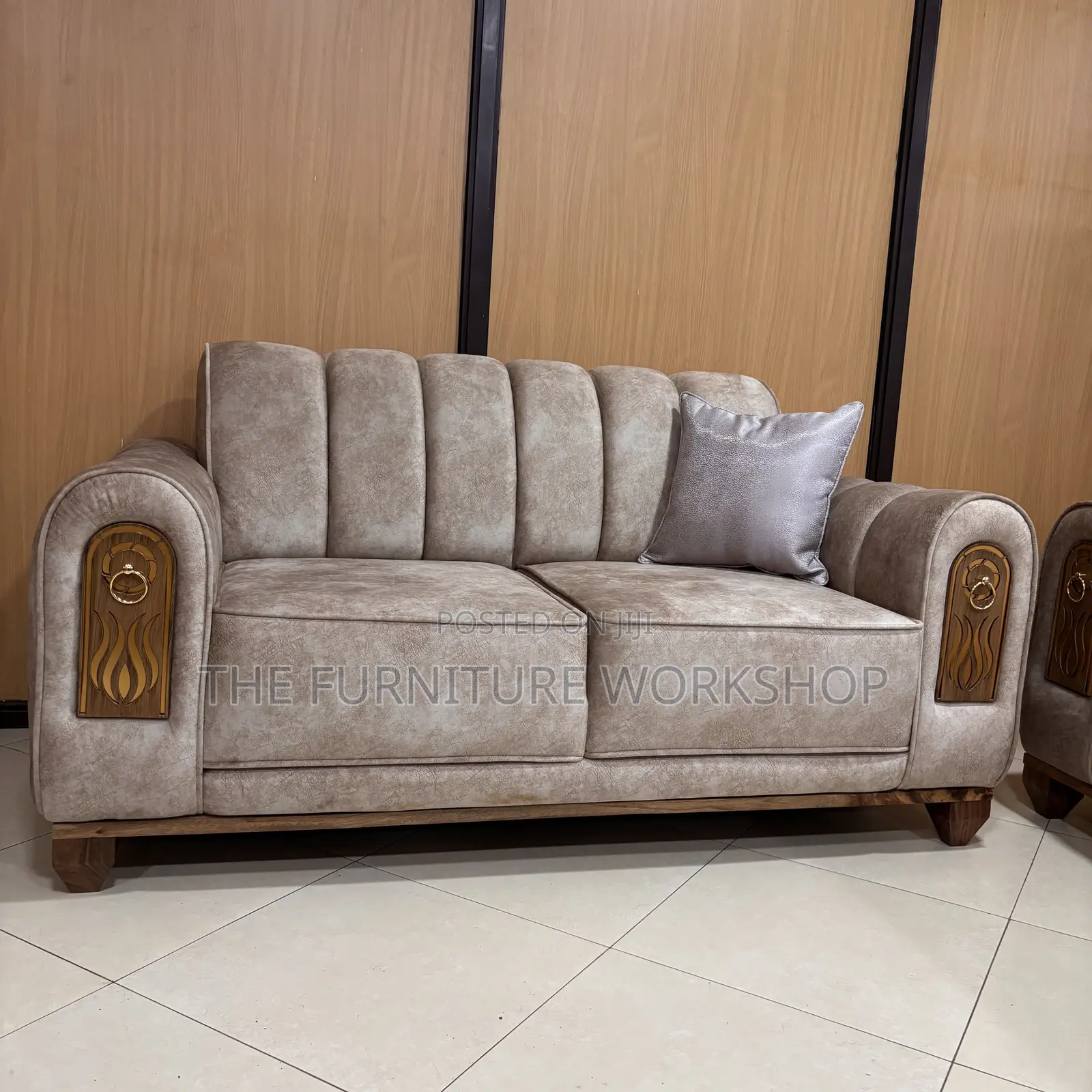7 Seater Sofa With Springs in Uganda