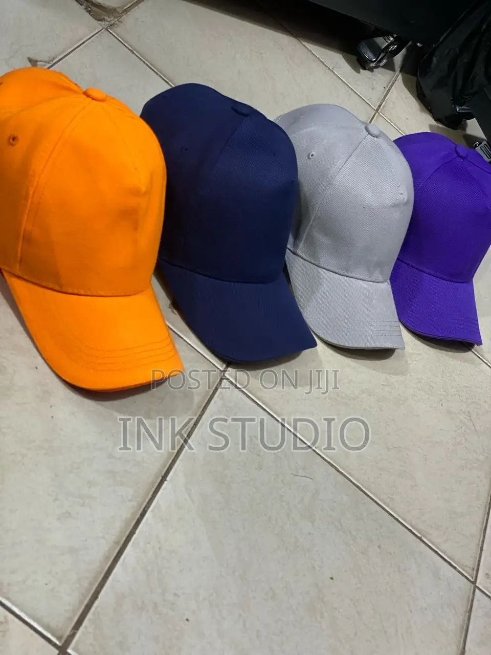 Plain Caps