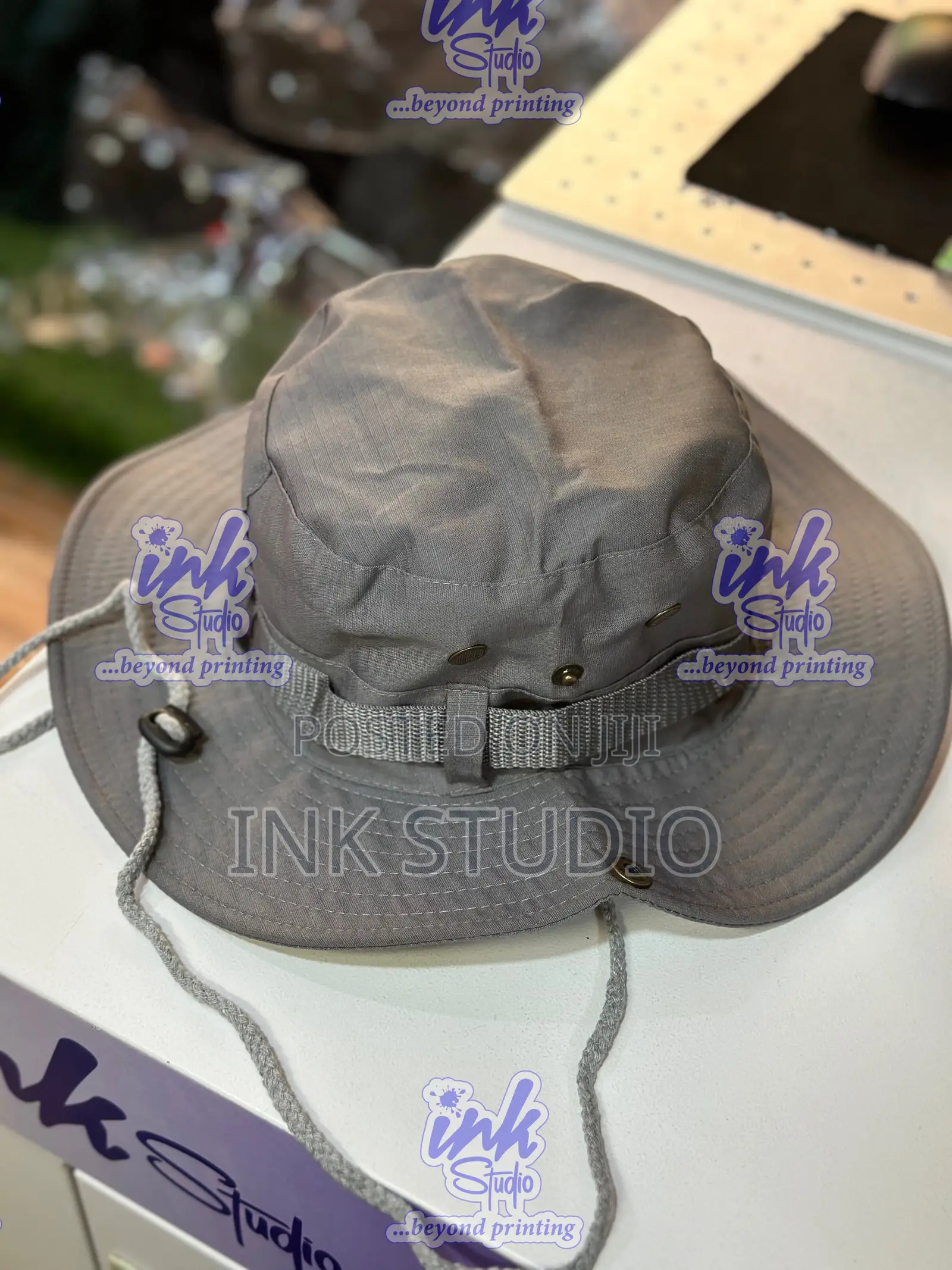 Safari Caps