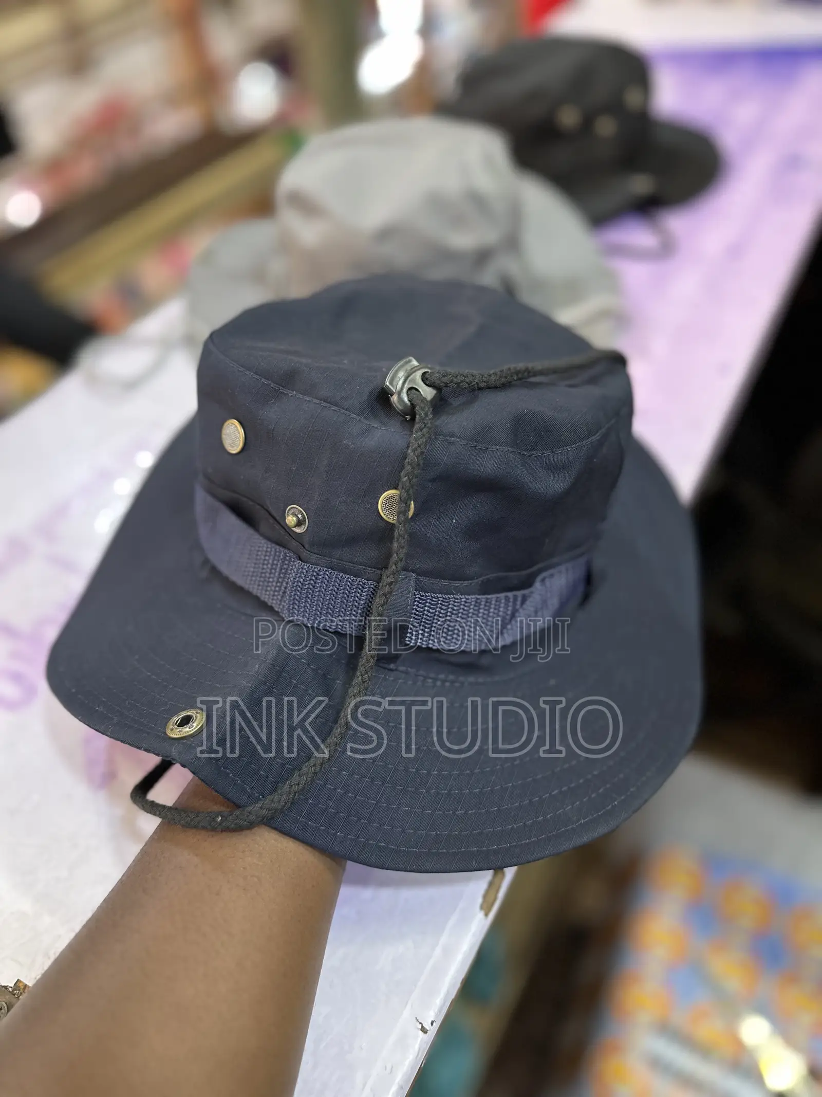 Safari Caps