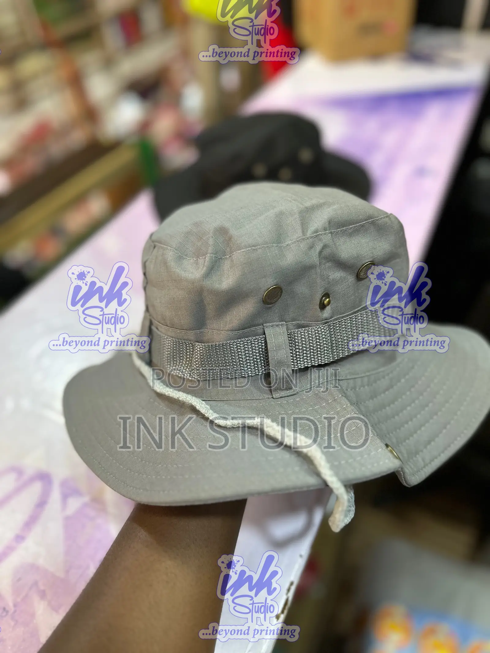 Safari Caps