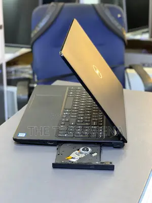 Laptop Dell Vostro 1510 4GB Intel Core i3 SSD 500GB